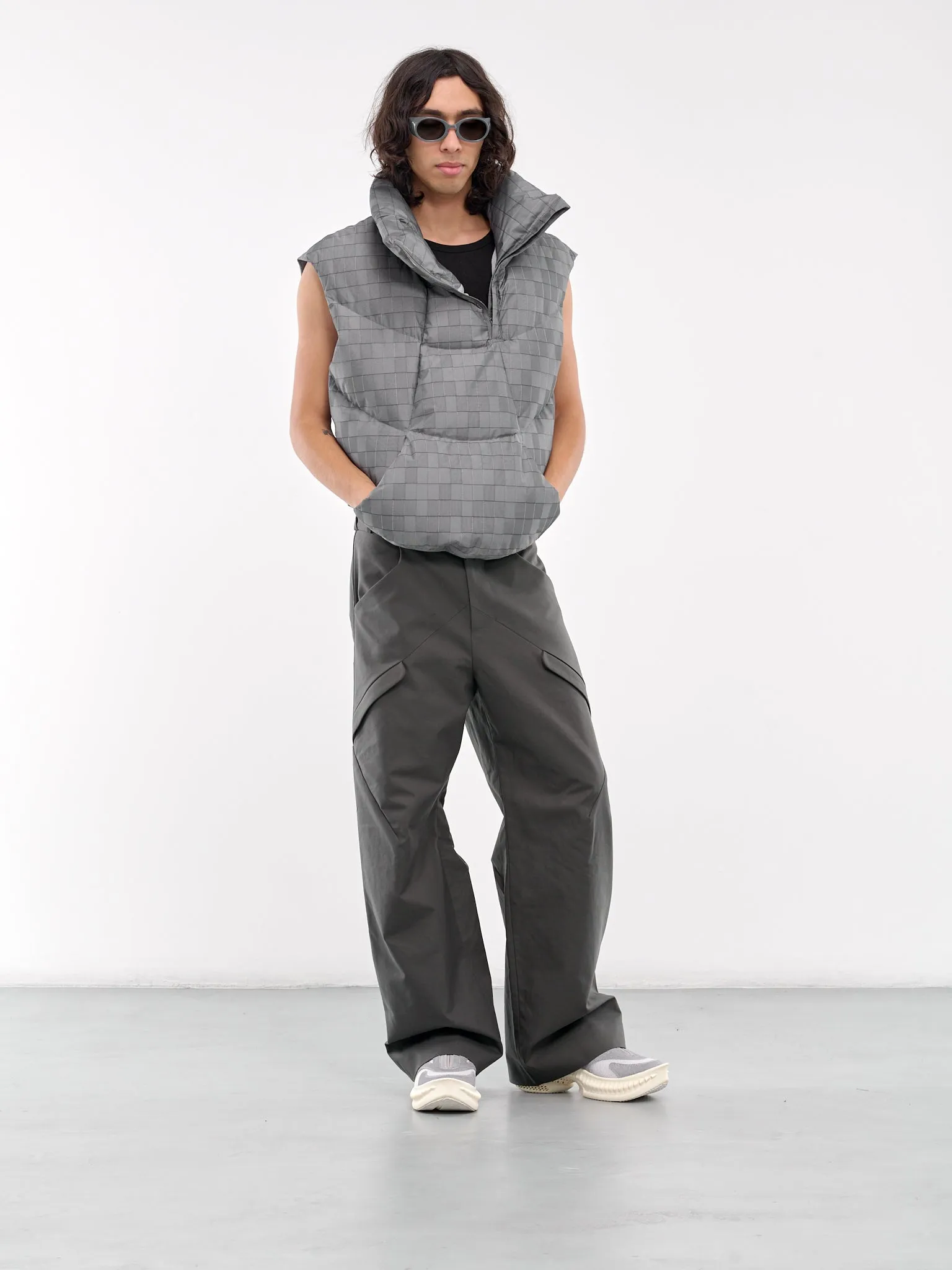 Arlo Down Vest (PTKNSV01B-GREY-GRID)