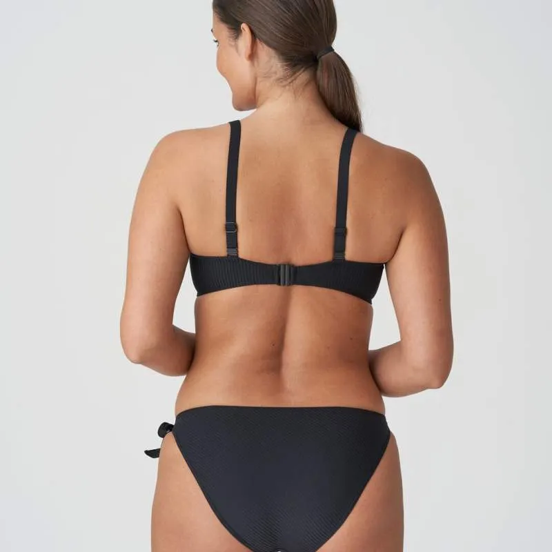 Black bikini underwired and non padded- Unas1 Primadonna Discount- Bikini underwired plus sizes, control       2023 Bradenburg,