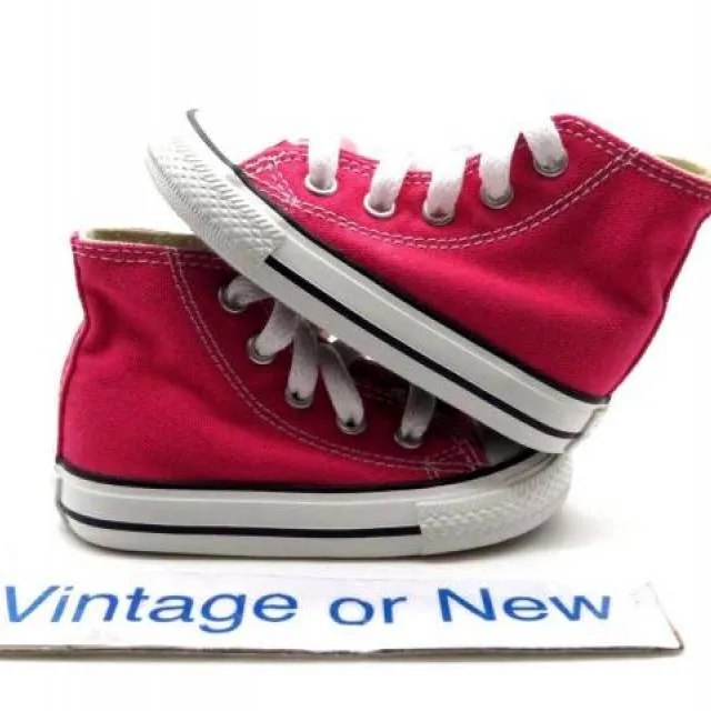 Converse all star hi chuck taylor raspberry canvas toddler sz 5