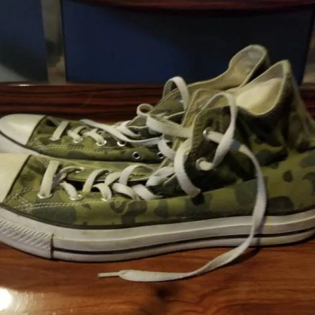 Converse chuck taylor all-star hi 'camo olive branch'