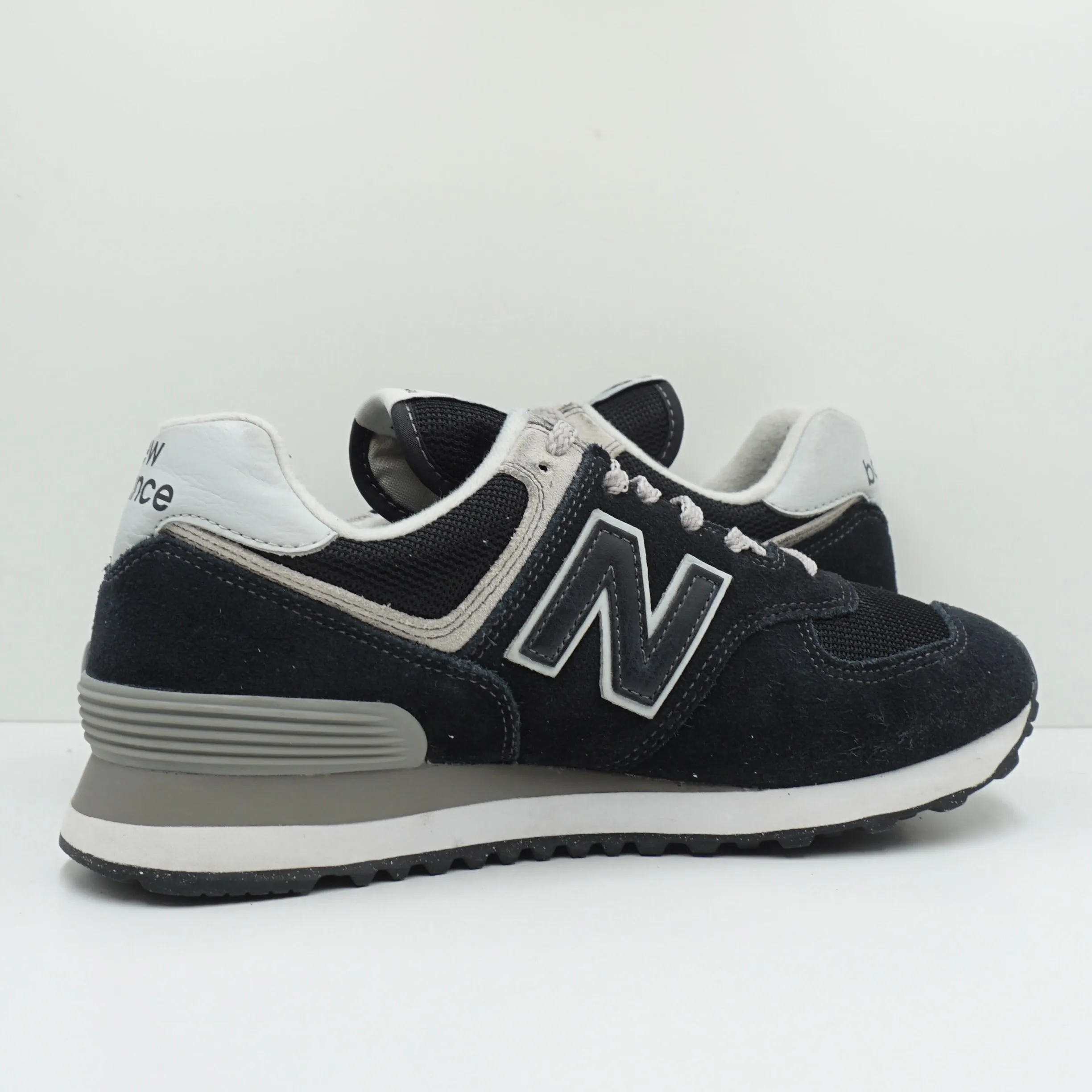 New Balance 574 Core Black (W)