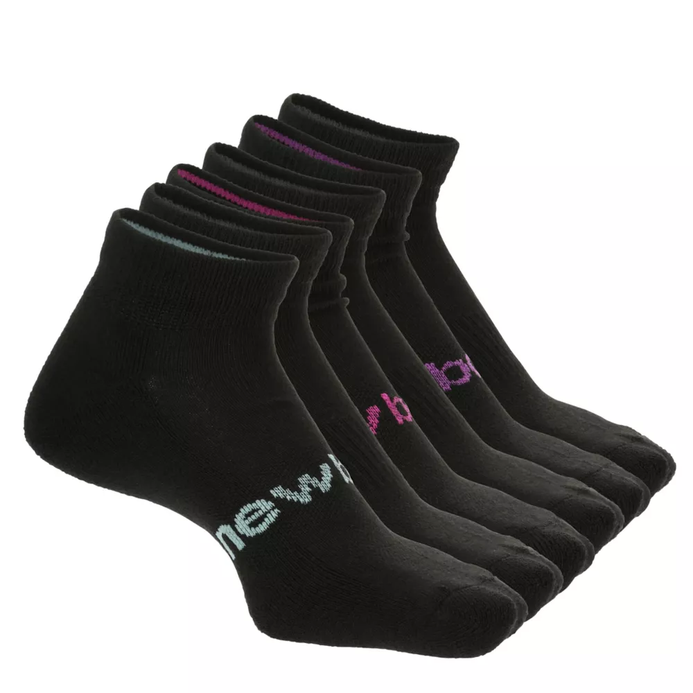 NEW BALANCE  WOMENS PERFORMANCE QUARTER SOCKS 6 PAIRS