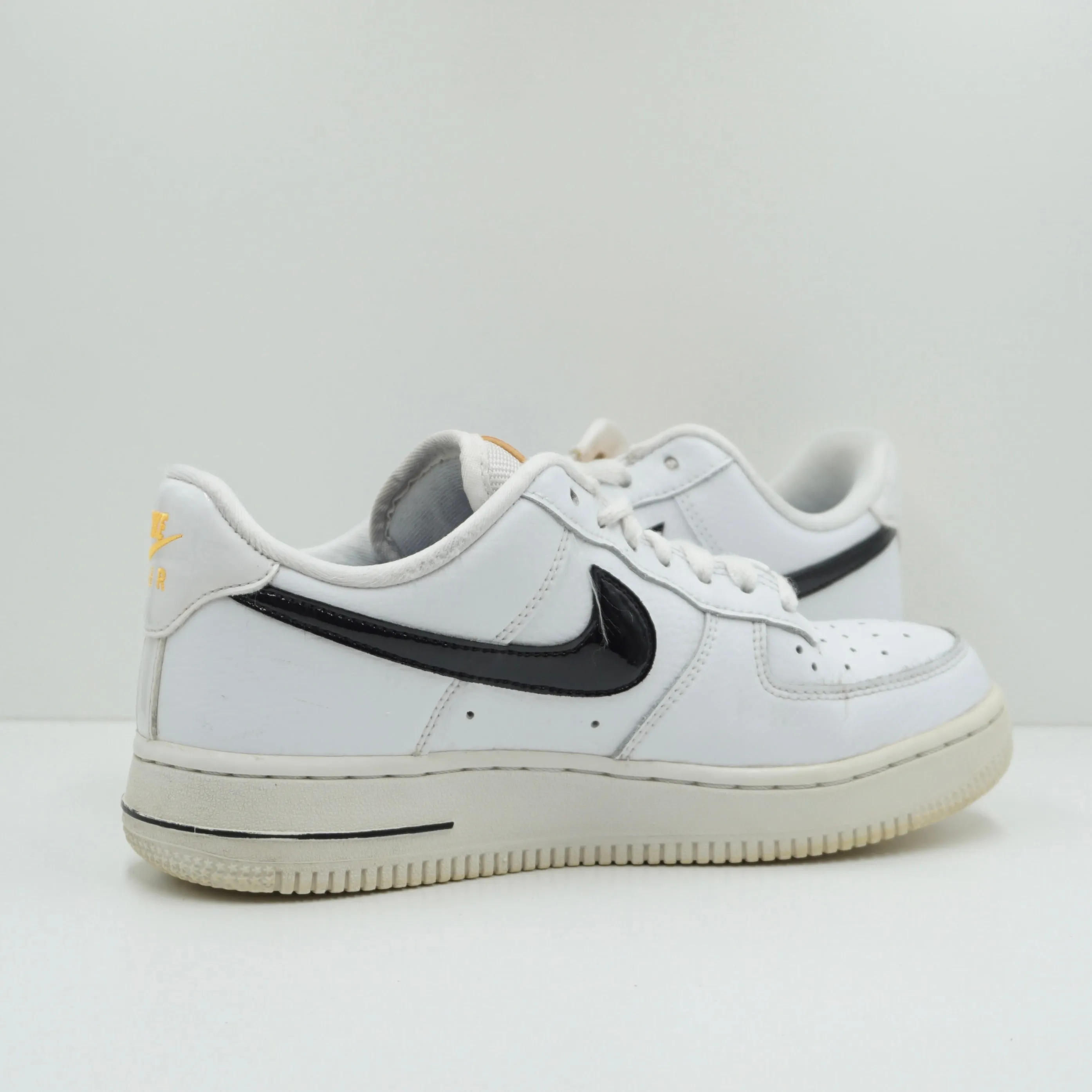 Nike Air Force 1 Low SE White (W)