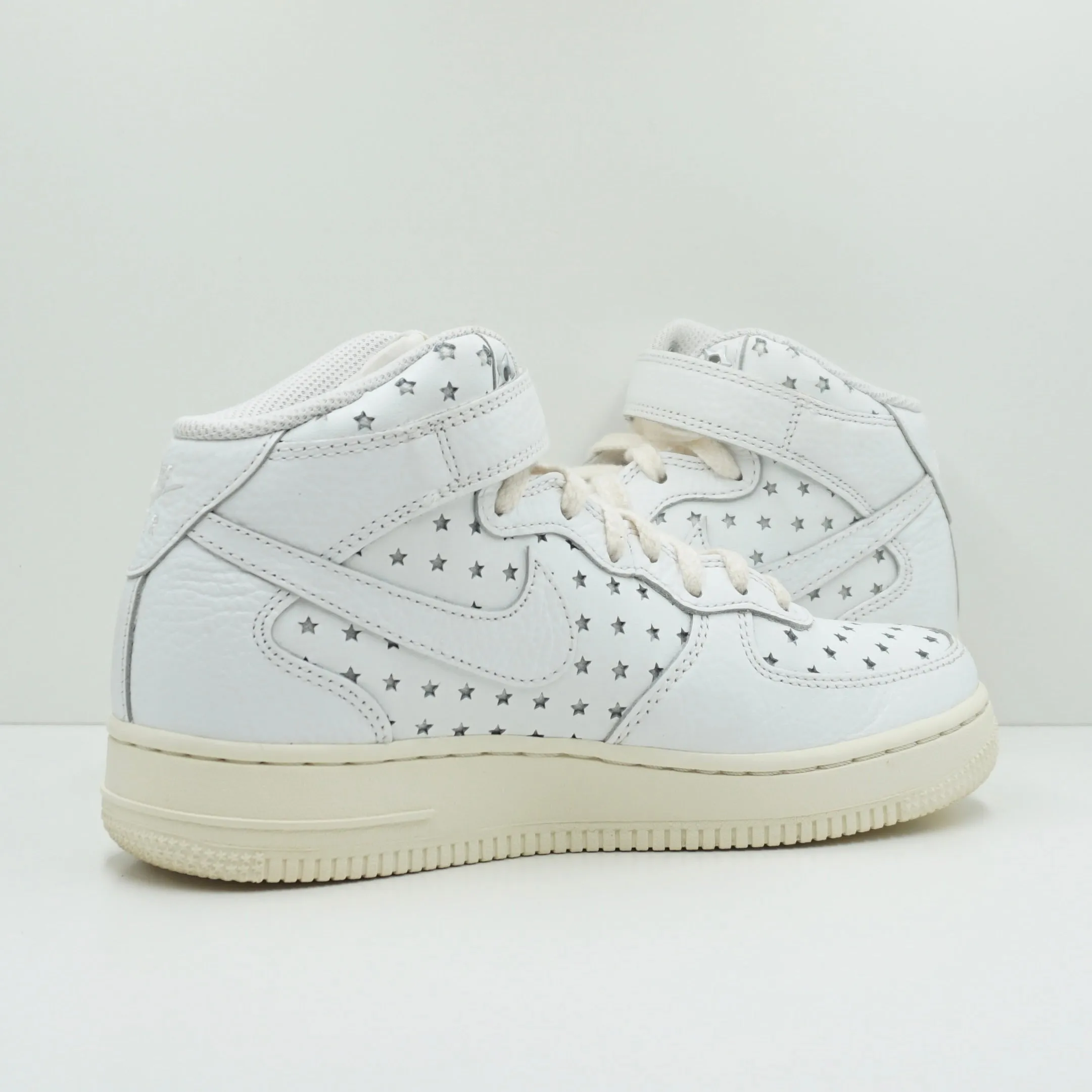 Nike Air Force 1 Mid Cut Out Stars Summit White (W)