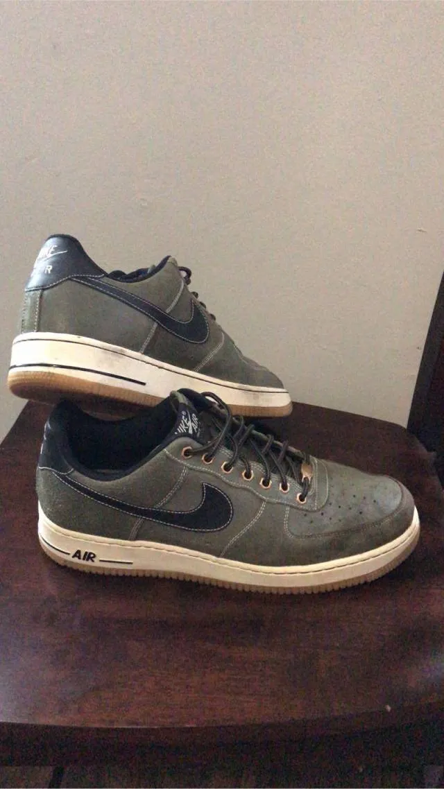 Nike Air Force 1 "Medium Olive"