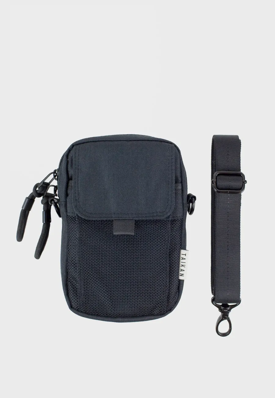 Raven Hip Bag - black